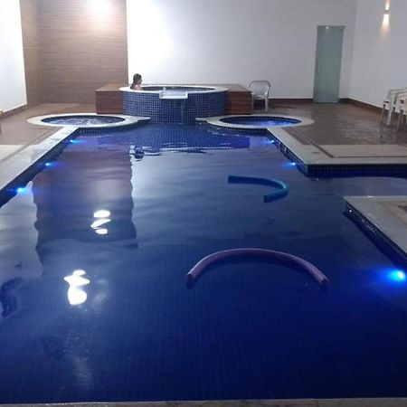 Hotel Cavalinho Branco Flat-105 Aguas de Lindoia Ngoại thất bức ảnh